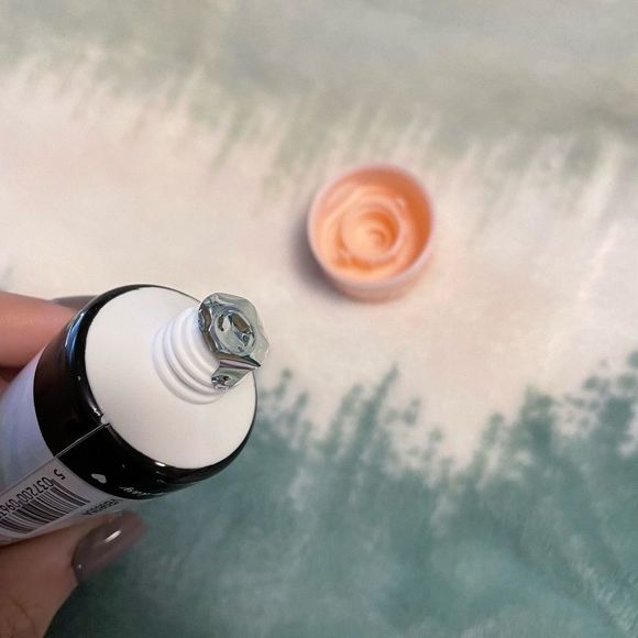 Oh K! Chok Shimmer Face Scrub - Picture 3 of 3